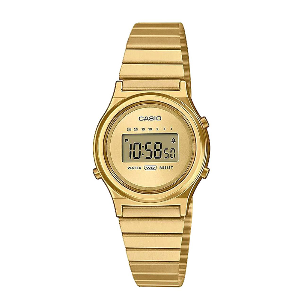 CASIO LA700WEG-9AEF lifestyle